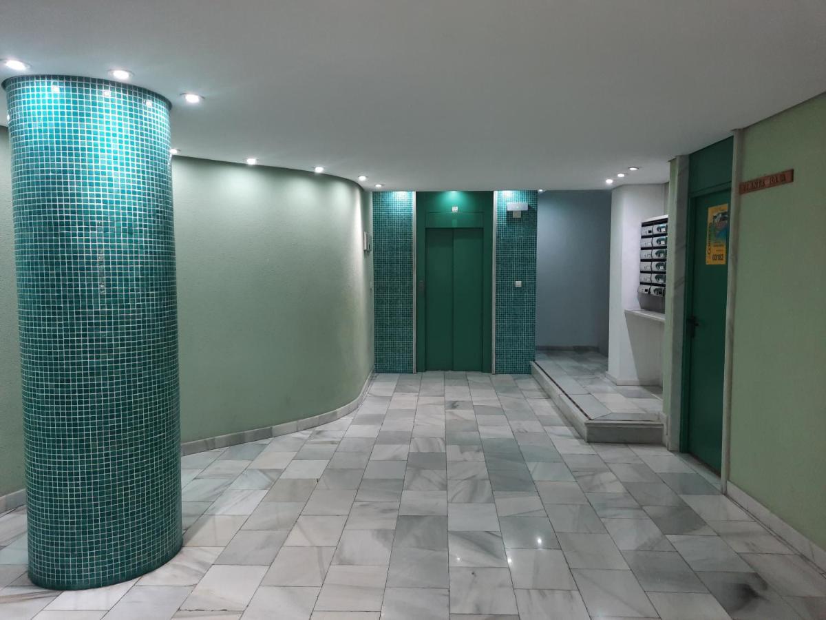 Moderno Apartamento Familiar Junto Al Mar - Conejito Leilighet Torrevieja Eksteriør bilde