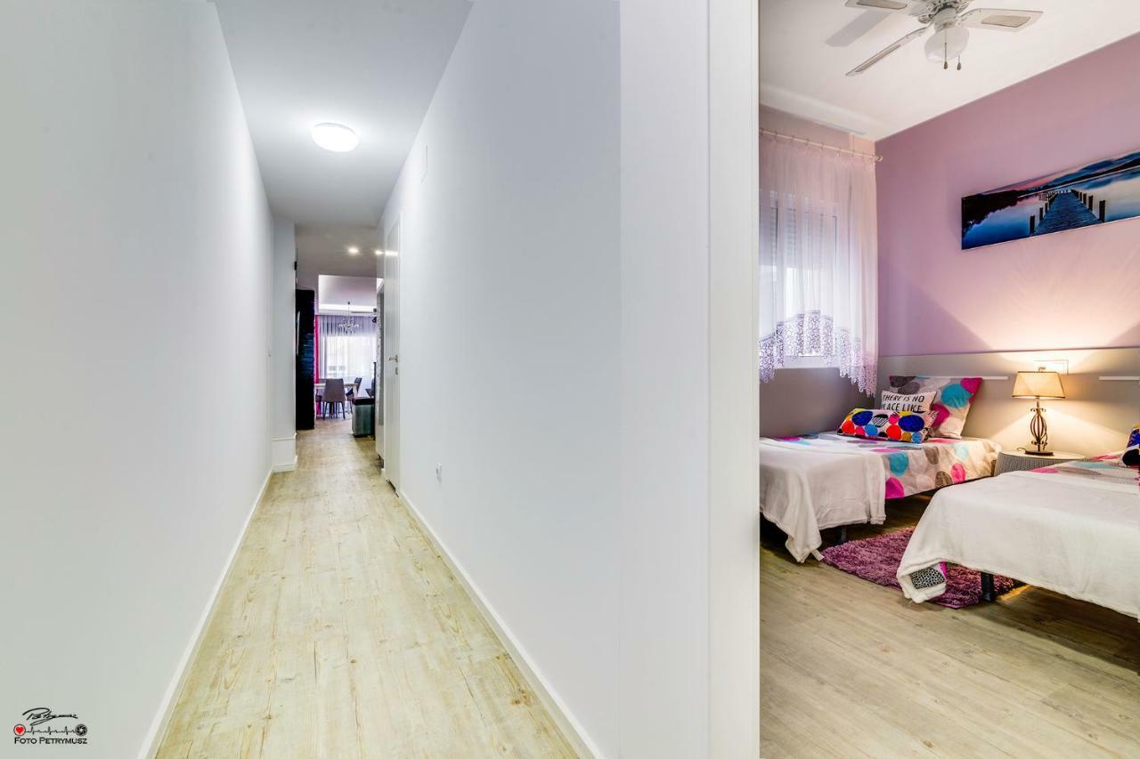 Moderno Apartamento Familiar Junto Al Mar - Conejito Leilighet Torrevieja Eksteriør bilde